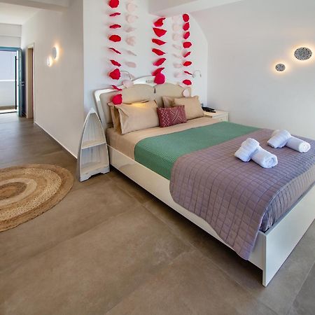 Aegean Blue Suites Pýrgos Eksteriør billede