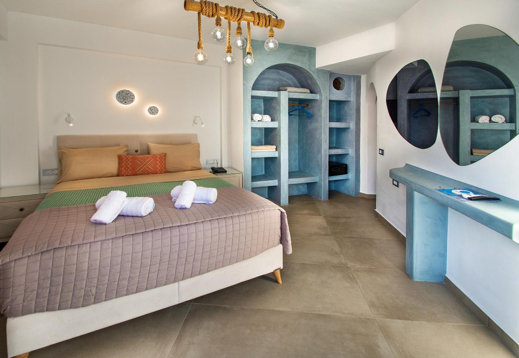 Aegean Blue Suites Pýrgos Eksteriør billede